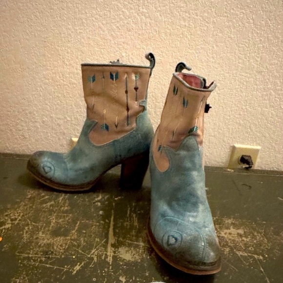 Junk Gypsy by Lane Shoes Junk Gypsy Wanderlust Turquoise Beige